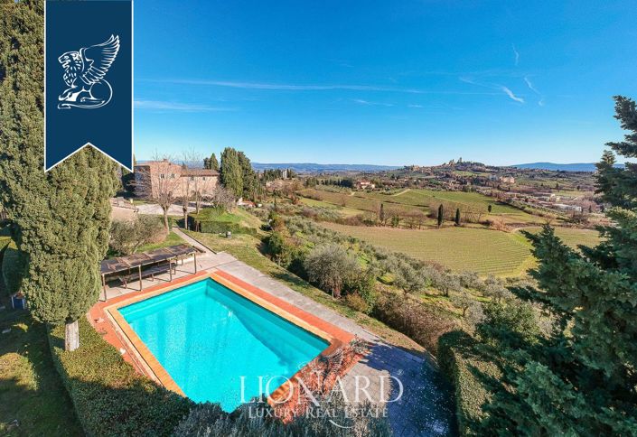 Image No.44-7 Bed Farmhouse for sale