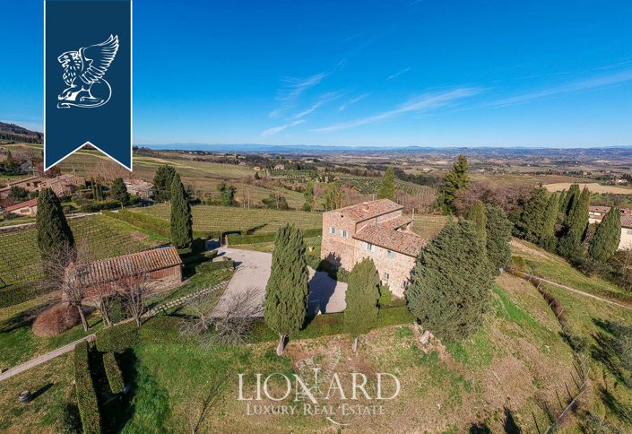 Image No.45-7 Bed Farmhouse for sale