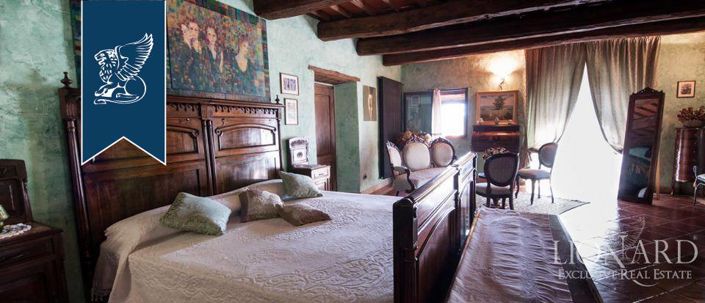 Image No.29-6 Bed Country House for sale