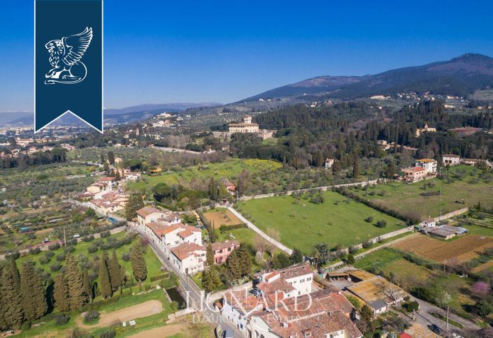 Image No.40-2 Bed Villa for sale