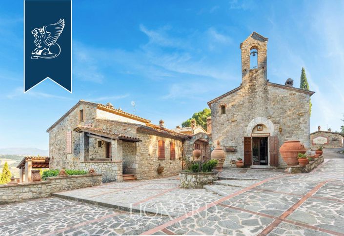 Image No.5-8 Bed Villa for sale