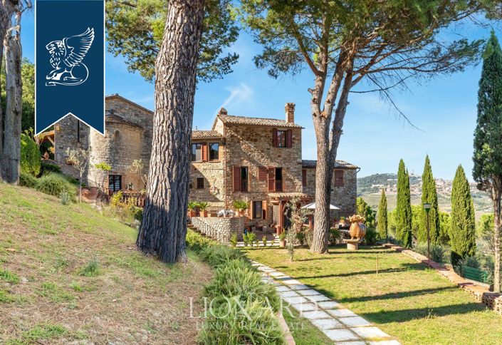 Image No.7-8 Bed Villa for sale