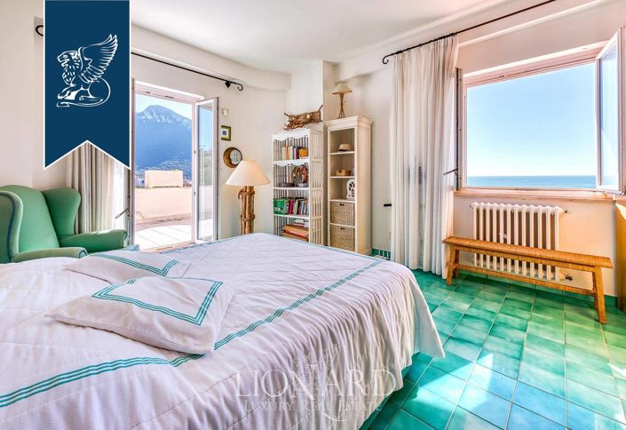 Image No.16-6 Bed Villa for sale