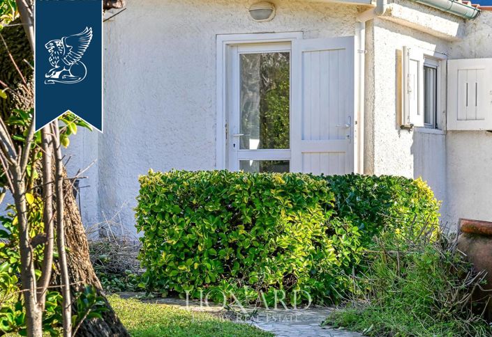 Image No.17-6 Bed Villa for sale