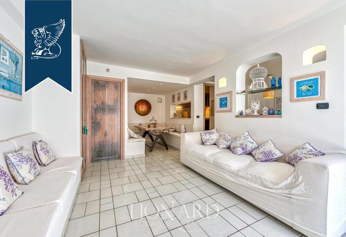 Image No.18-6 Bed Villa for sale