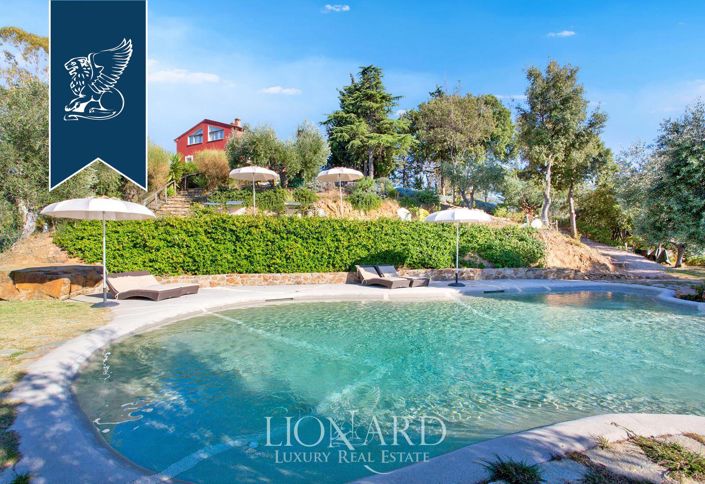 Image No.2-10 Bed Villa for sale