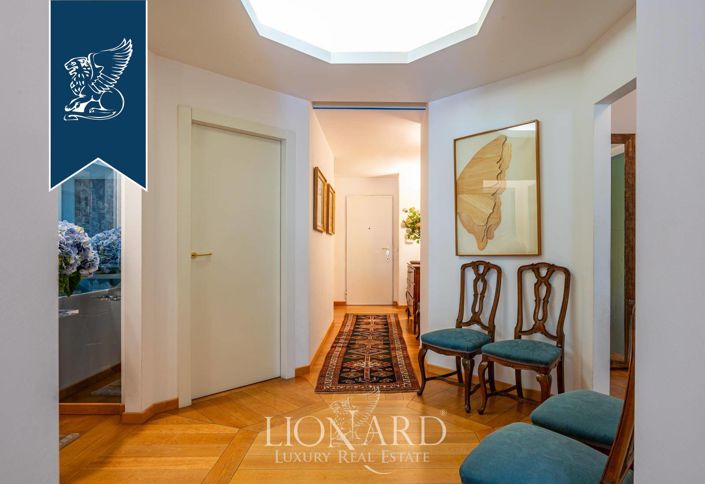 Image No.12-3 Bed Apartment for sale