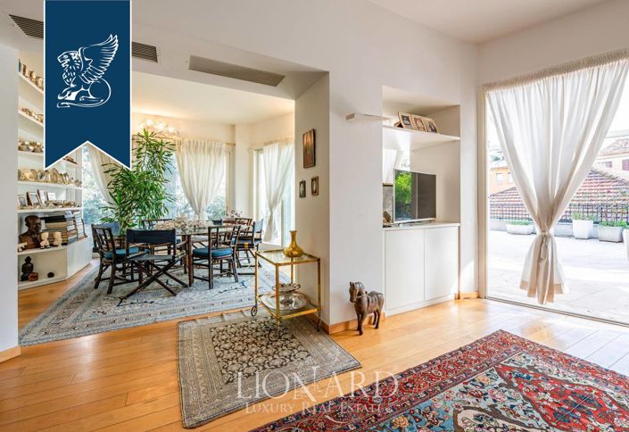 Image No.8-3 Bed Apartment for sale