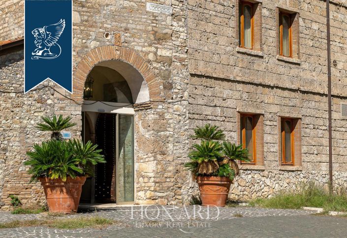 Image No.12-35 Bed Hotel for sale