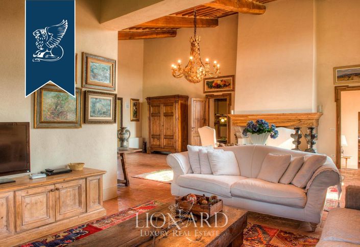 Image No.17-6 Bed Villa for sale