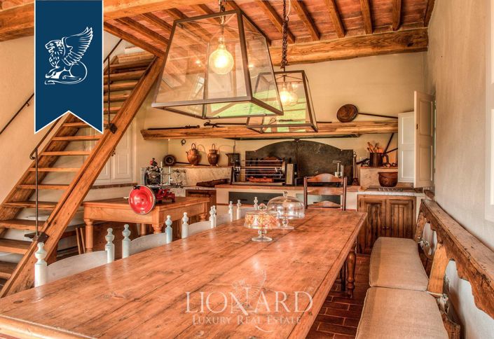 Image No.20-6 Bed Villa for sale