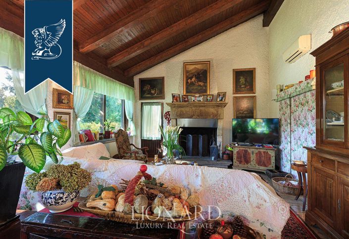 Image No.12-4 Bed Villa for sale