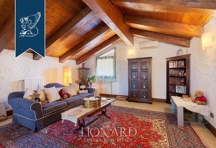 Image No.14-4 Bed Villa for sale