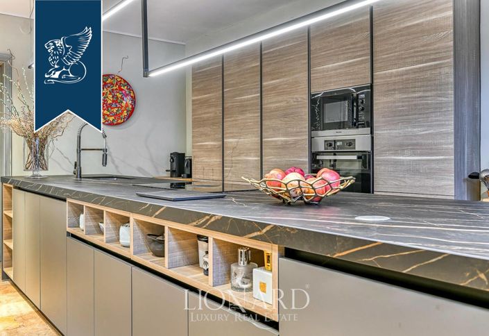 Image No.13-6 Bed Villa for sale