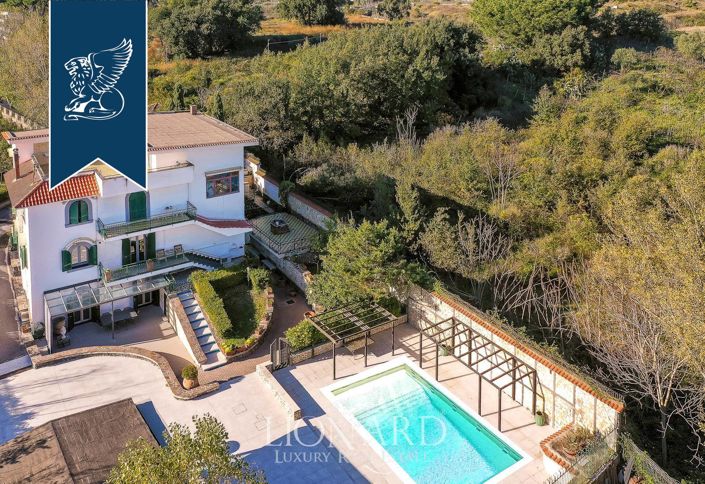 Image No.3-6 Bed Villa for sale