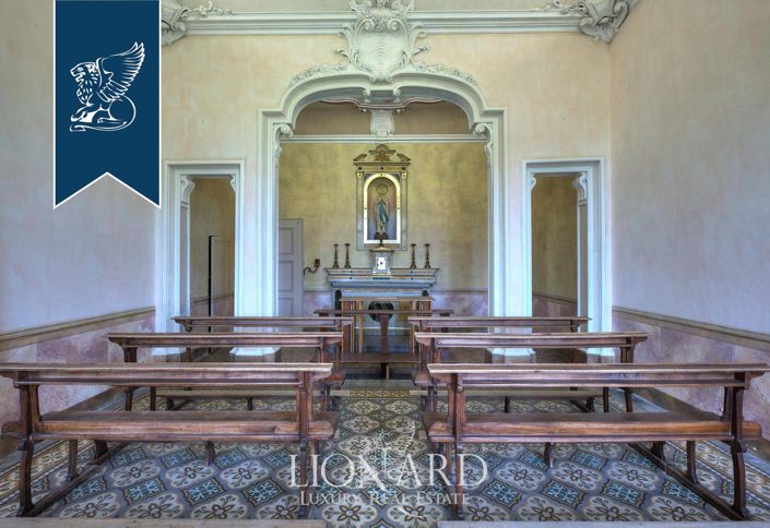 Image No.38-20 Bed Property for sale