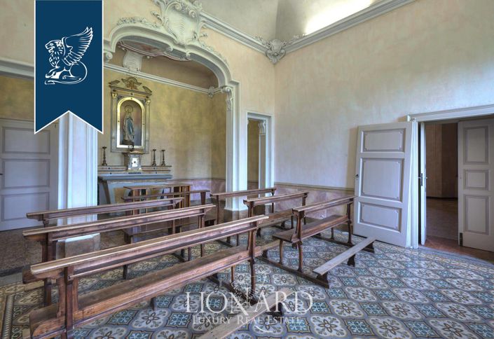 Image No.39-20 Bed Property for sale