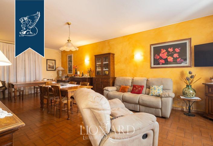 Image No.14-12 Bed Villa for sale