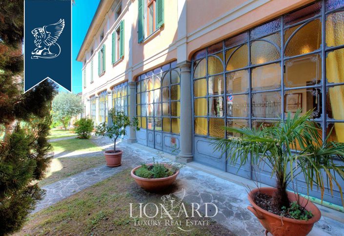 Image No.15-6 Bed Villa for sale