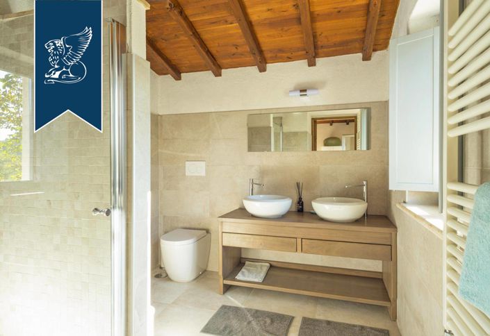 Image No.31-7 Bed Villa for sale