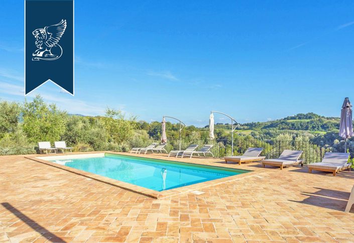 Image No.4-7 Bed Villa for sale