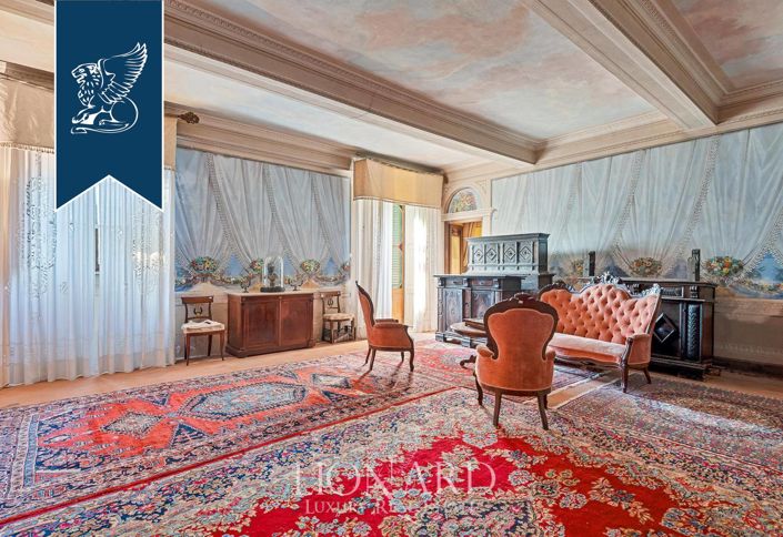 Image No.11-15 Bed Villa for sale