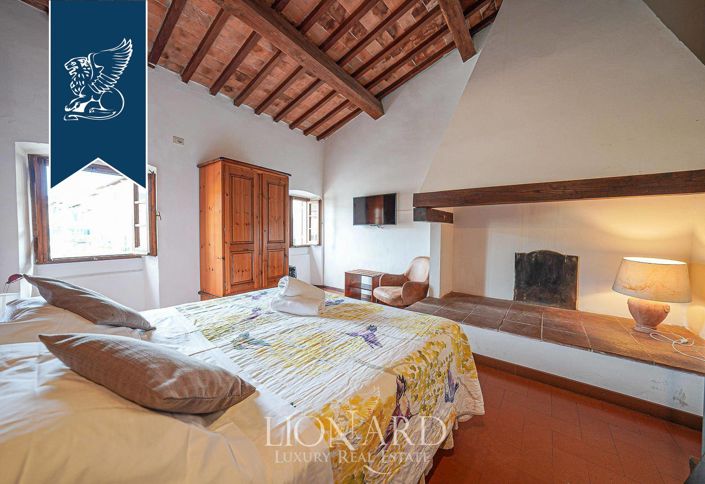 Image No.8-20 Bed Hotel for sale