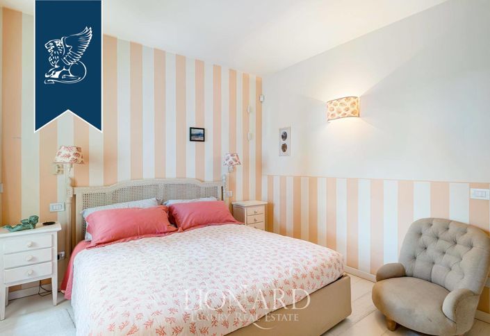 Image No.17-4 Bed Villa for sale