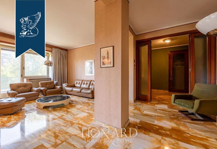 Image No.10-3 Bed Apartment for sale