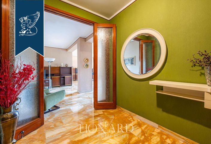 Image No.13-3 Bed Apartment for sale