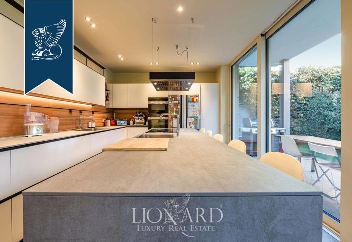 Image No.5-3 Bed Villa for sale