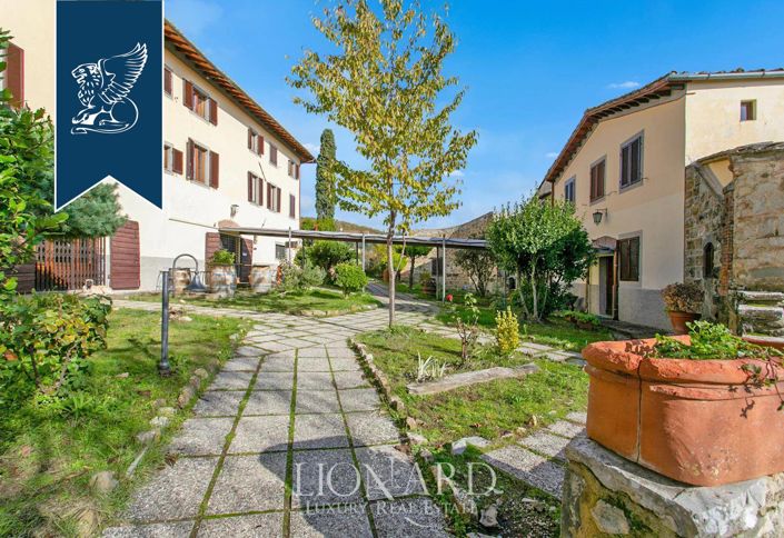 Image No.6-25 Bed Villa for sale