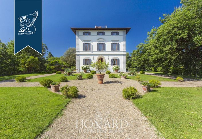 Image No.1-10 Bed Villa for sale