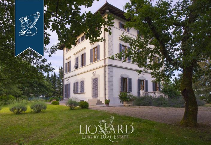 Image No.20-10 Bed Villa for sale