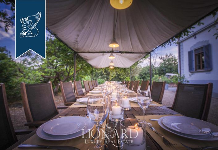 Image No.26-10 Bed Villa for sale