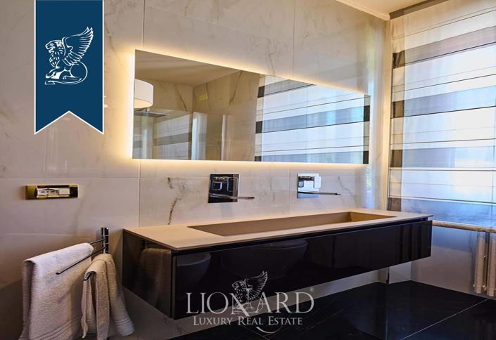 Image No.20-5 Bed Villa for sale