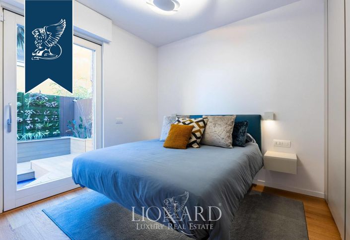 Image No.17-4 Bed Apartment for sale