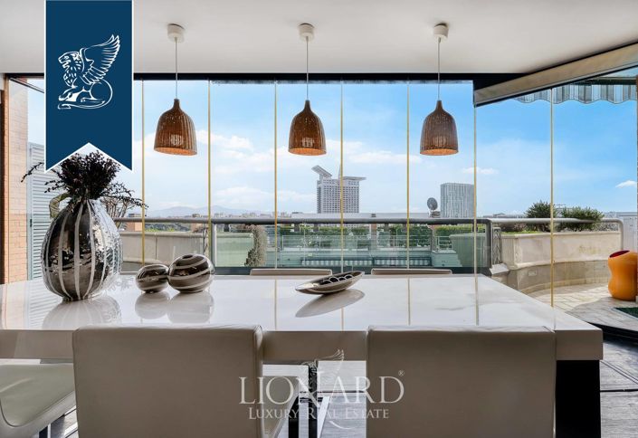 Image No.2-5 Bed Flat for sale