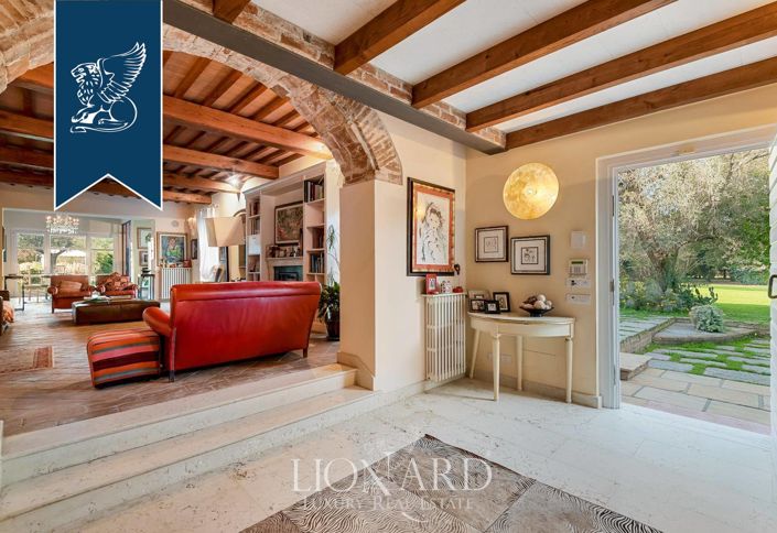 Image No.14-3 Bed Villa for sale