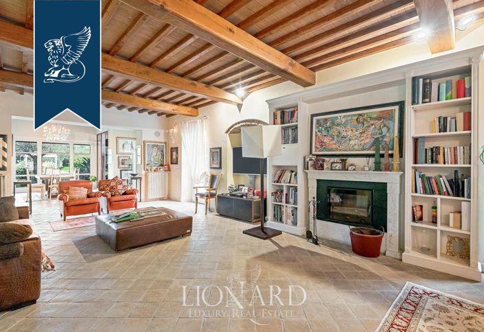 Image No.16-3 Bed Villa for sale