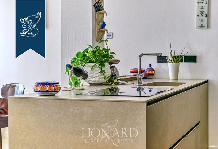 Image No.13-4 Bed Apartment for sale