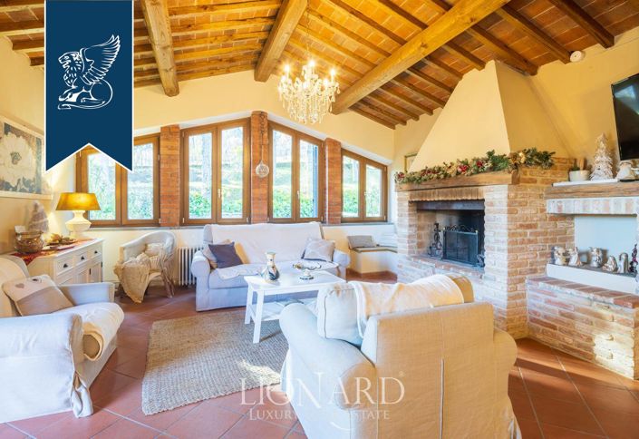 Image No.10-5 Bed Hotel for sale