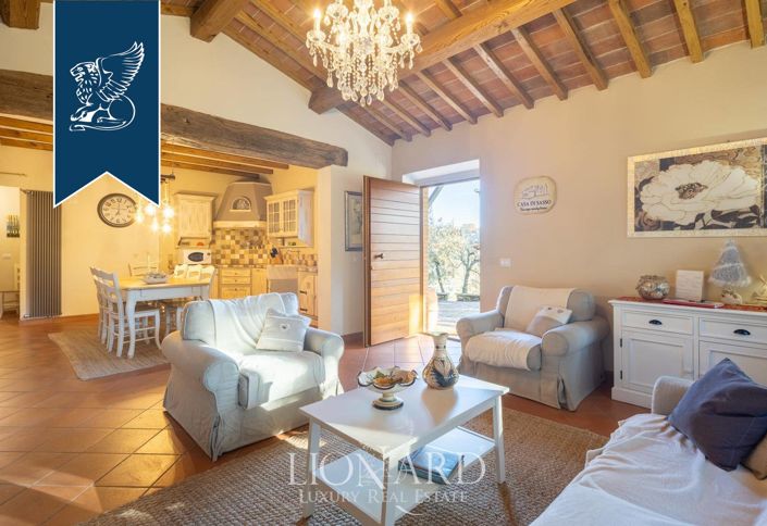 Image No.12-5 Bed Hotel for sale