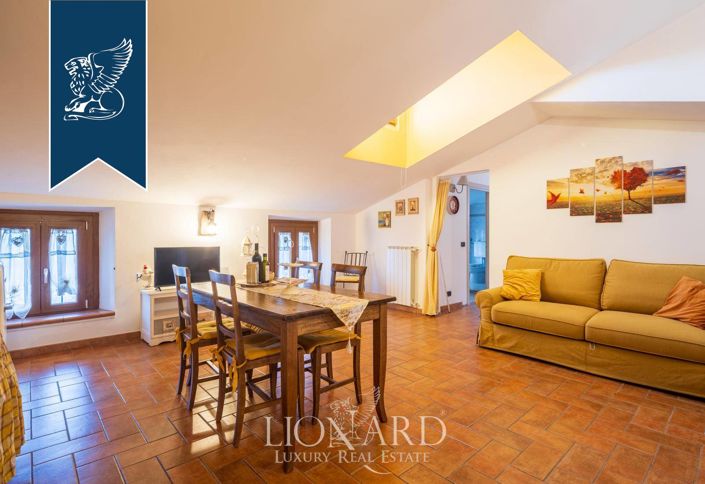 Image No.15-5 Bed Hotel for sale