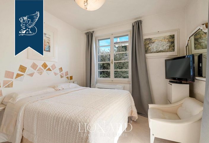 Image No.11-3 Bed Villa for sale