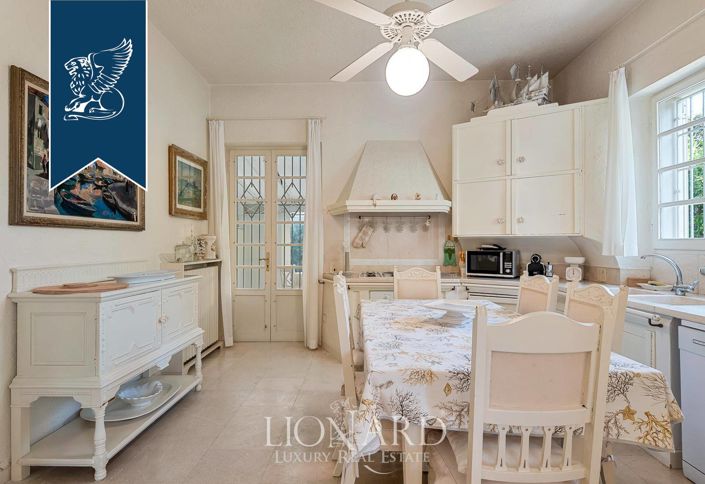 Image No.7-3 Bed Villa for sale