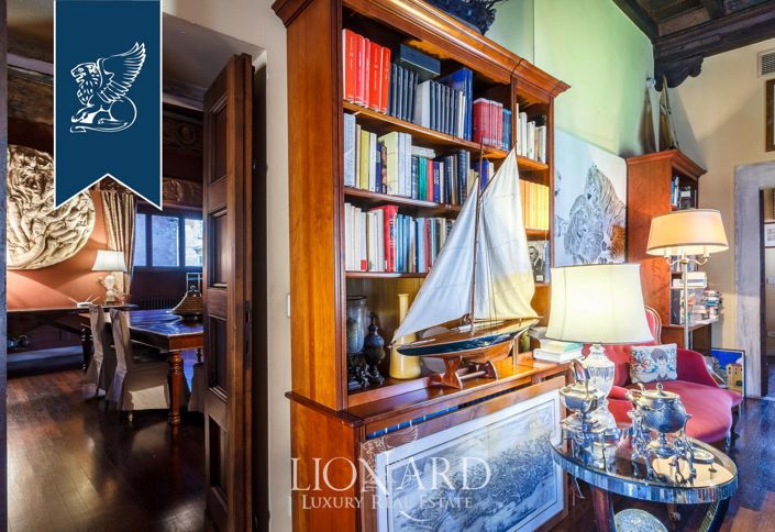 Image No.19-20 Bed Property for sale