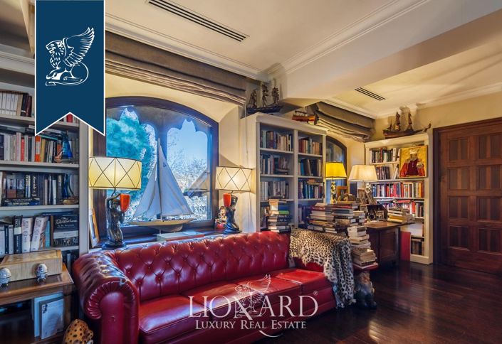 Image No.20-20 Bed Property for sale