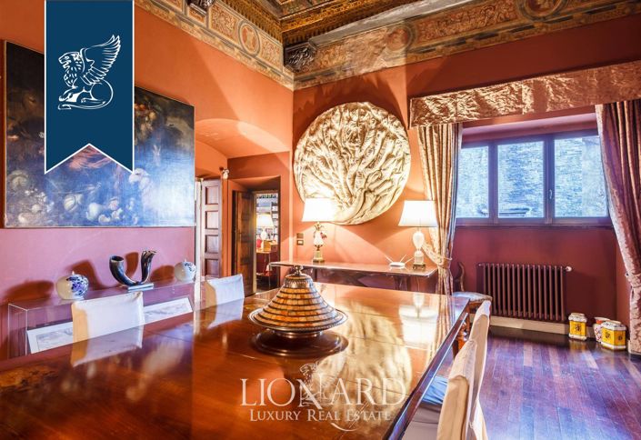 Image No.5-20 Bed Property for sale