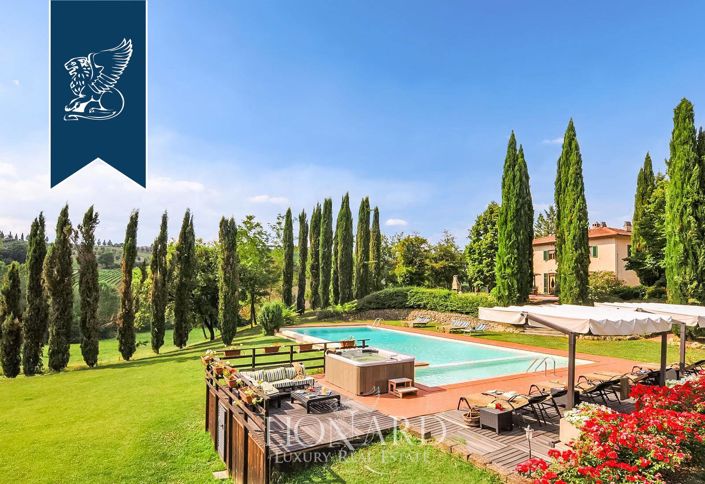 Image No.4-11 Bed Farmhouse for sale